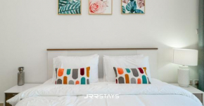Trendy Studio - Panoramic City Views - JVC